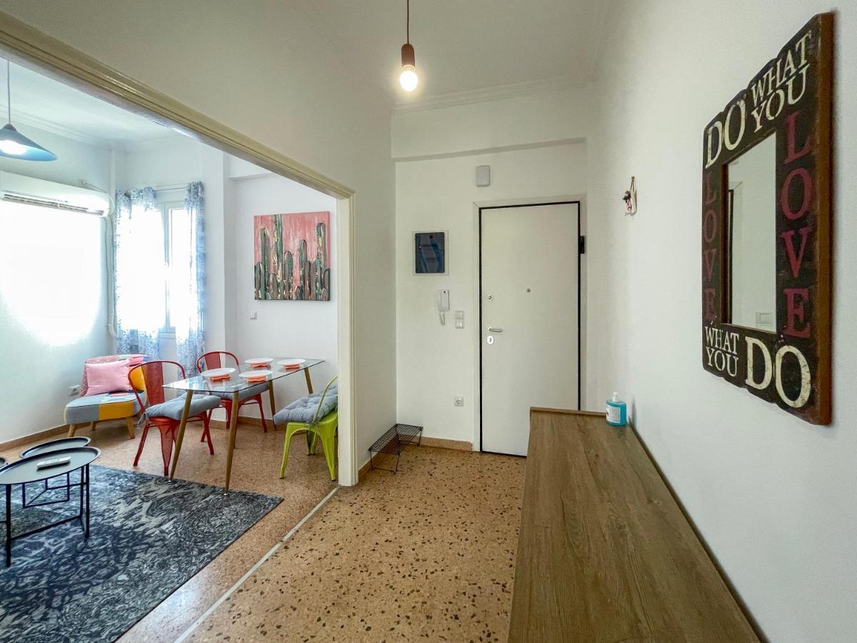 Appartamento Soho Vivid 55Sqm Apt In Atene Esterno foto